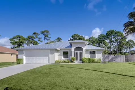 210 SW Milburn Circle Port St Lucie FL 34953