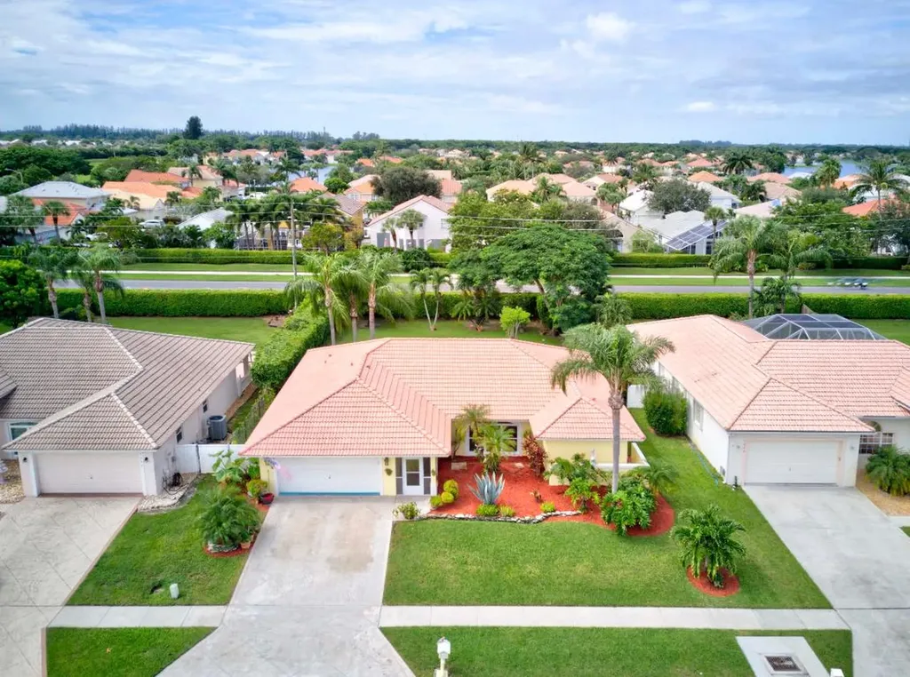 7086 Lake Island Drive Lake Worth FL 33467