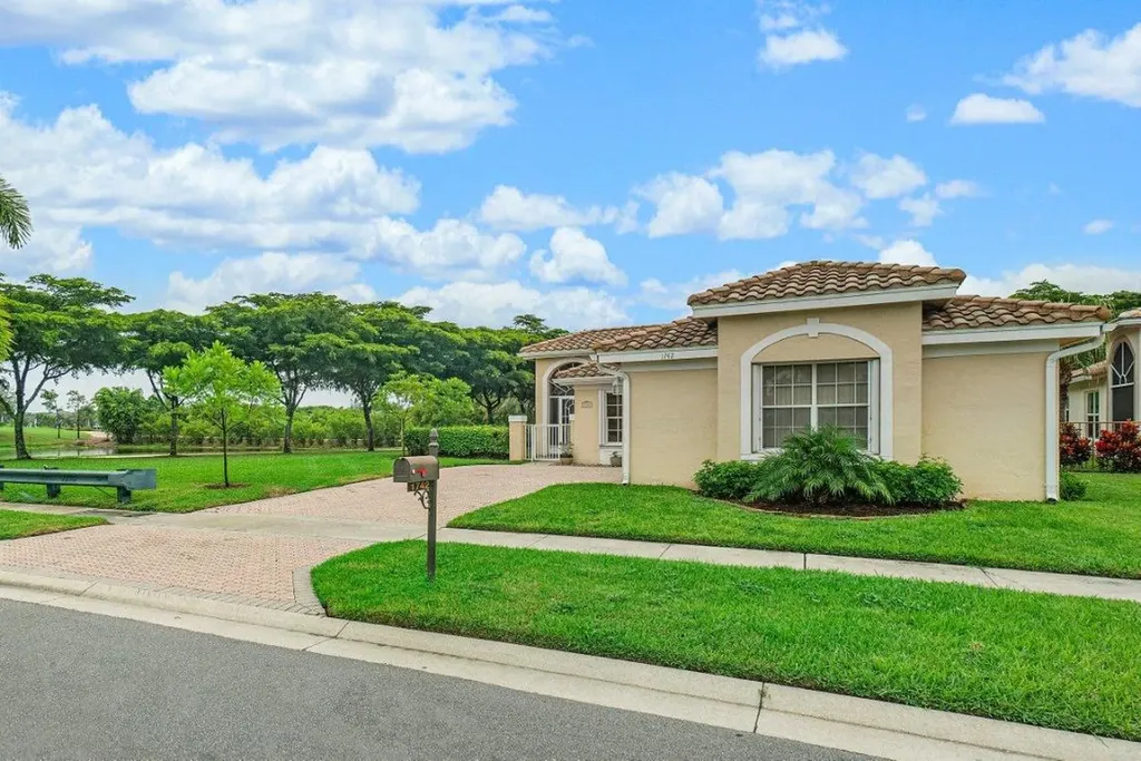 1742 S Club Drive Wellington FL 33414