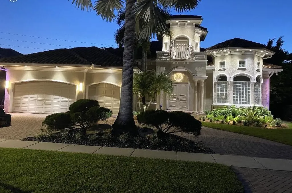 11089 Canary Island Court Plantation FL 33324