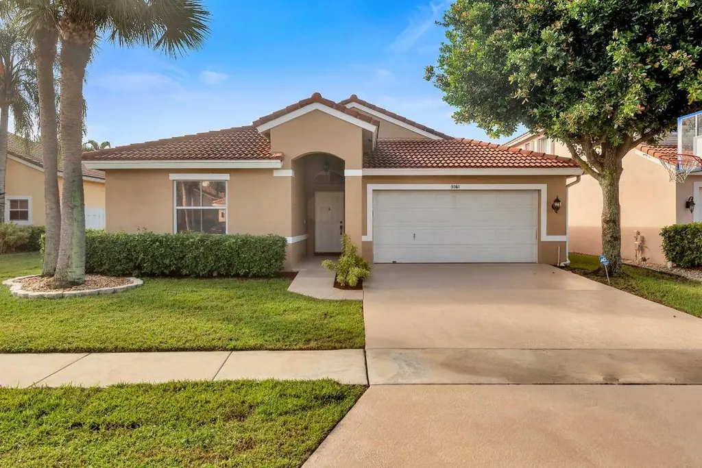 5161 Prairie Dunes Village Circle Lake Worth FL 33463