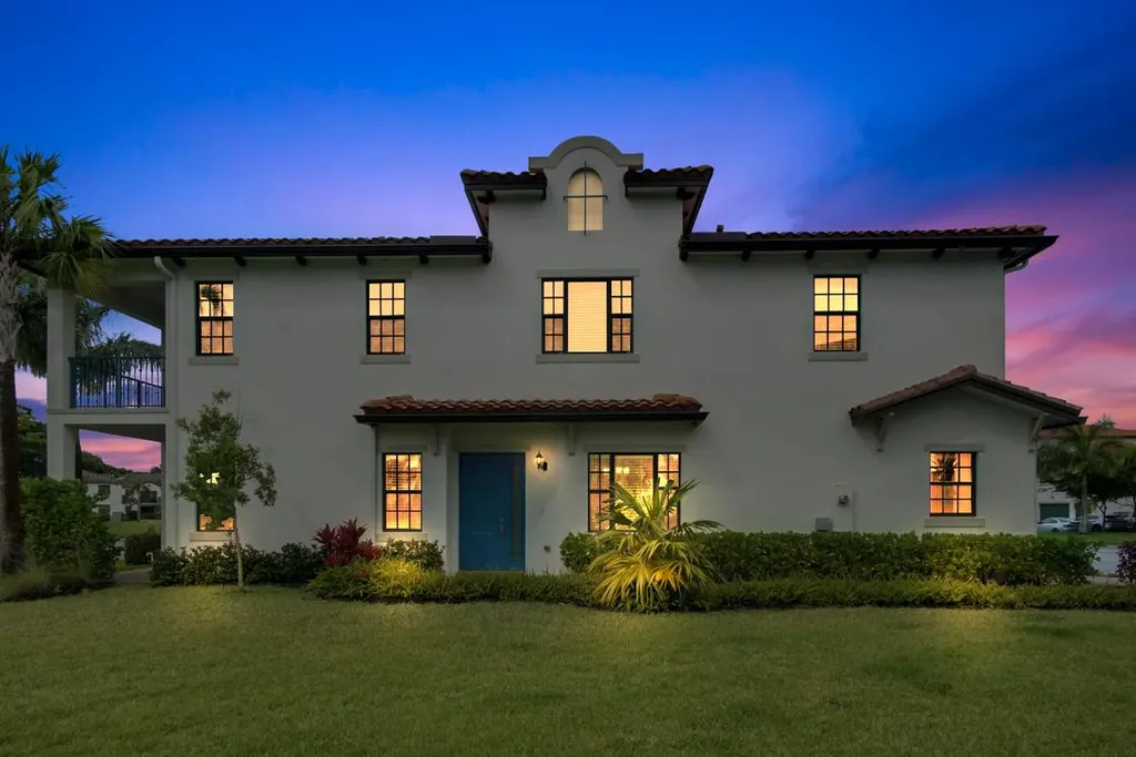 11560 SW 13th Lane Pembroke Pines FL 33025
