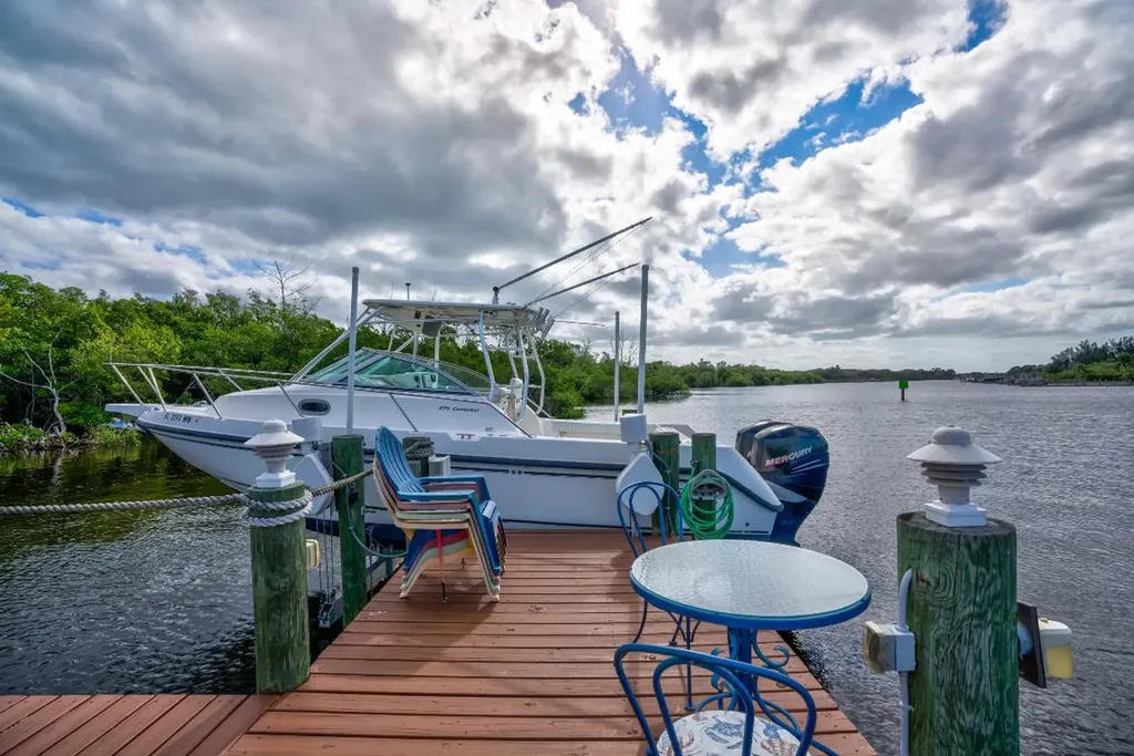 332 River Edge Road Jupiter FL 33477