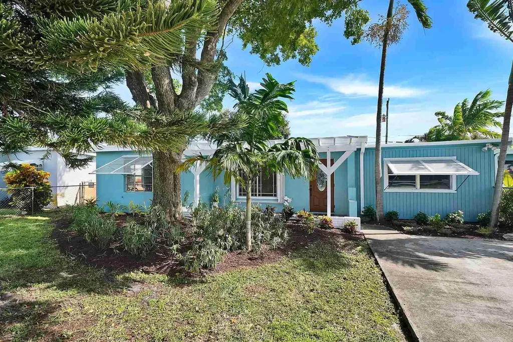 506 N 8th Street Lantana FL 33462