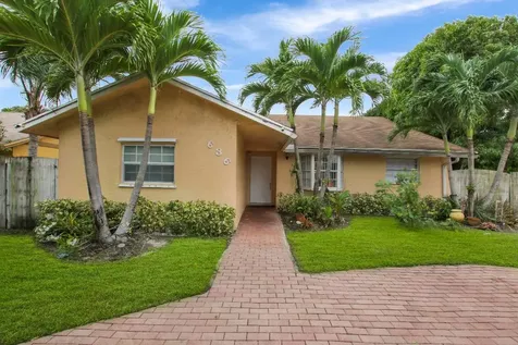 636 SW 4th Avenue Boynton Beach FL 33426