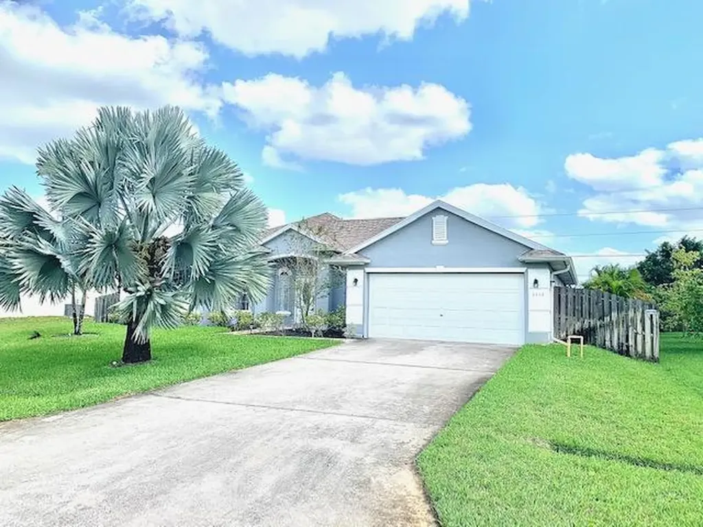3513 SW Princeton Street Port St Lucie FL 34953