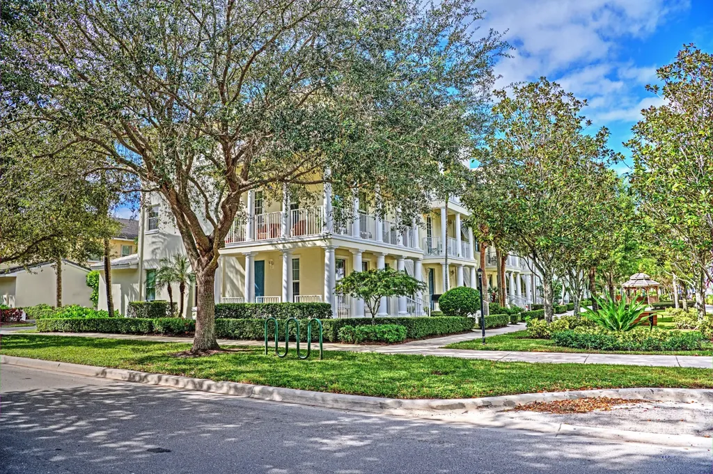 4345 Savannah Bay Place Jupiter FL 33458