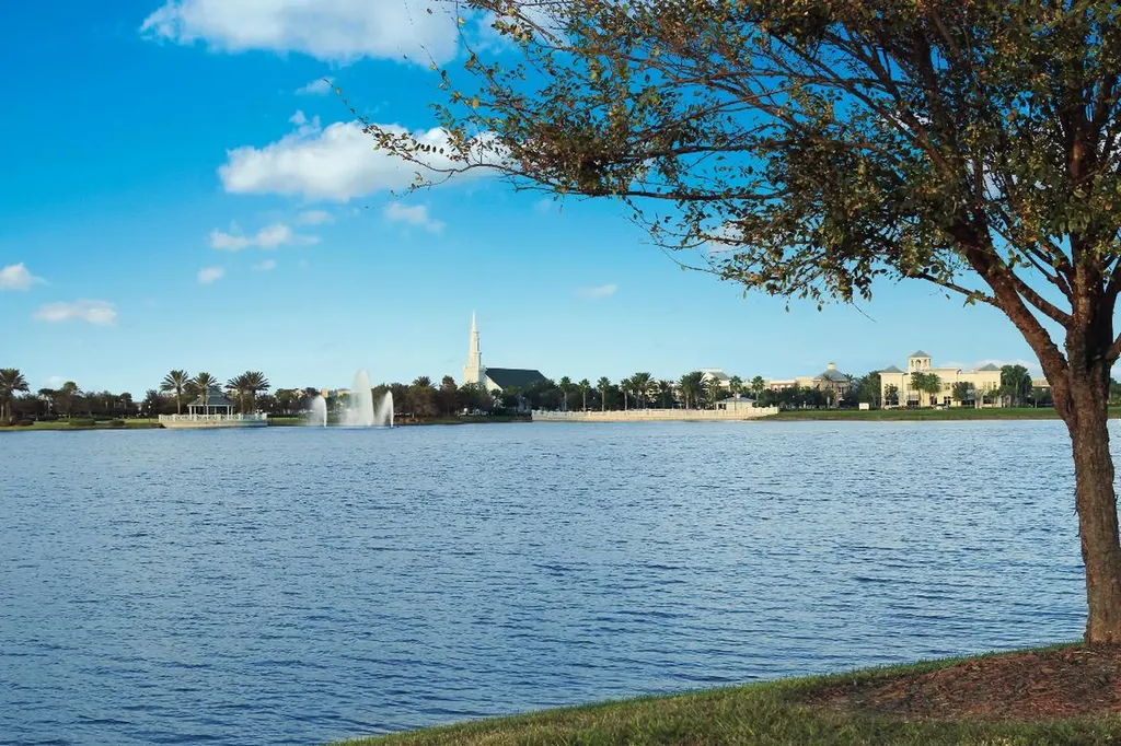 12838 SW Lake Fern Circle Port St Lucie FL 34987