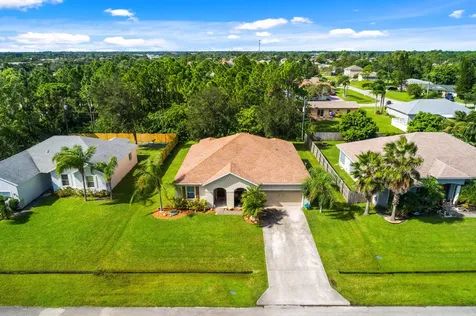 1374 SW Dorchester Street Port St Lucie FL 34983