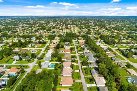 1374 SW Dorchester Street Port St Lucie FL 34983