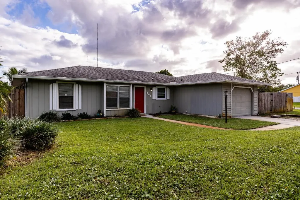845 2nd Street Vero Beach FL 32962