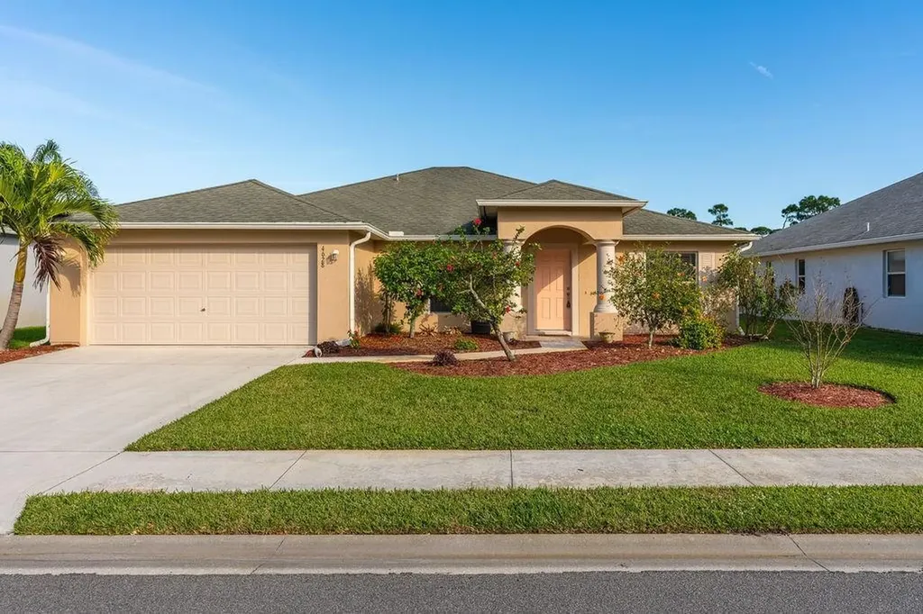 4628 Paladin Circle Vero Beach FL 32967