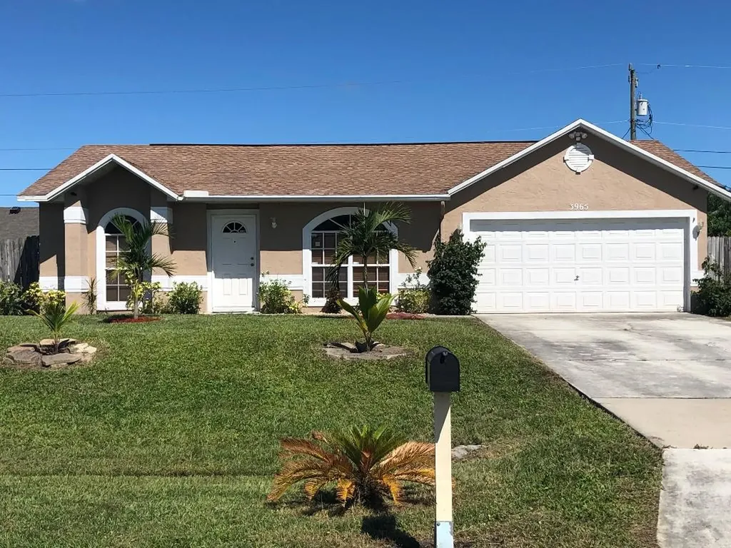 3965 SW Jarmer Road Port St Lucie FL 34953