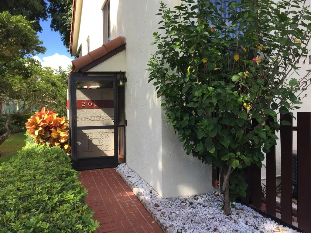 10771 Palm Lake Avenue Boynton Beach FL 33437