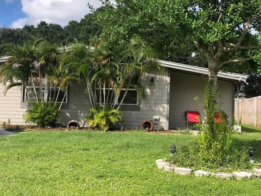 204 Gardenia Avenue Fort Pierce FL 34982