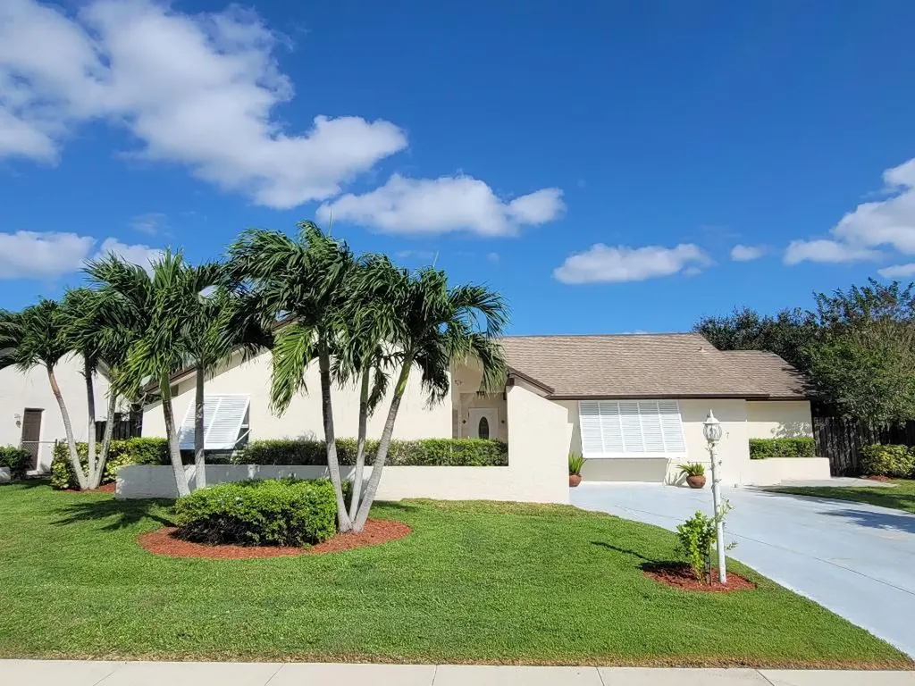 8347 Blue Cypress Drive Lake Worth FL 33467