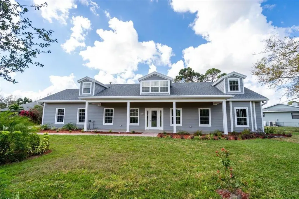 2878 SW Seaside Road Port St Lucie FL 34953