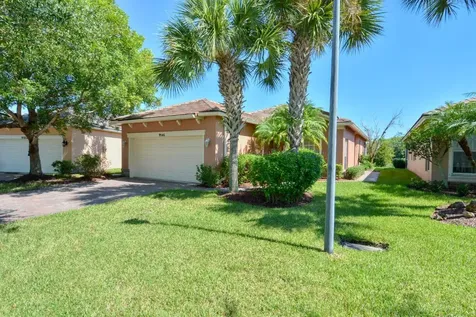 9546 SW Flowermound Circle Port St Lucie FL 34987