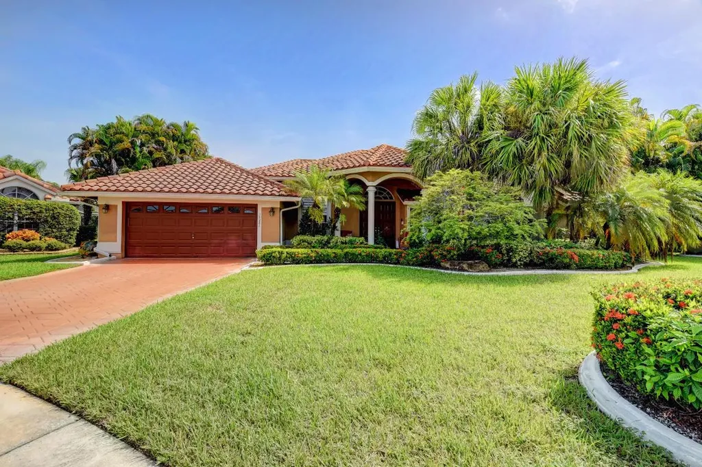 19281 Cloister Lake Lane Boca Raton FL 33498
