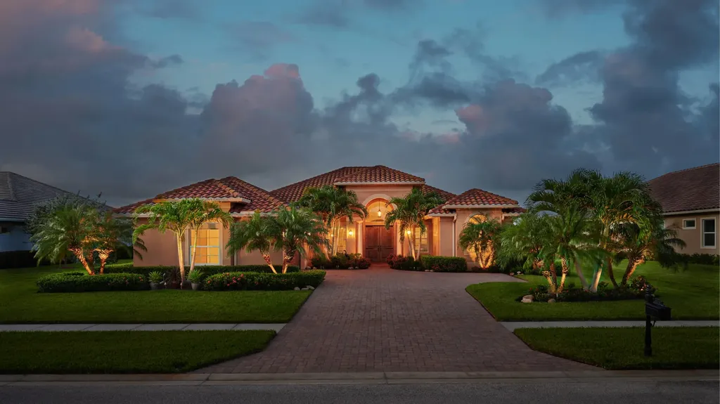 8250 Halbert Lane Vero Beach FL 32968