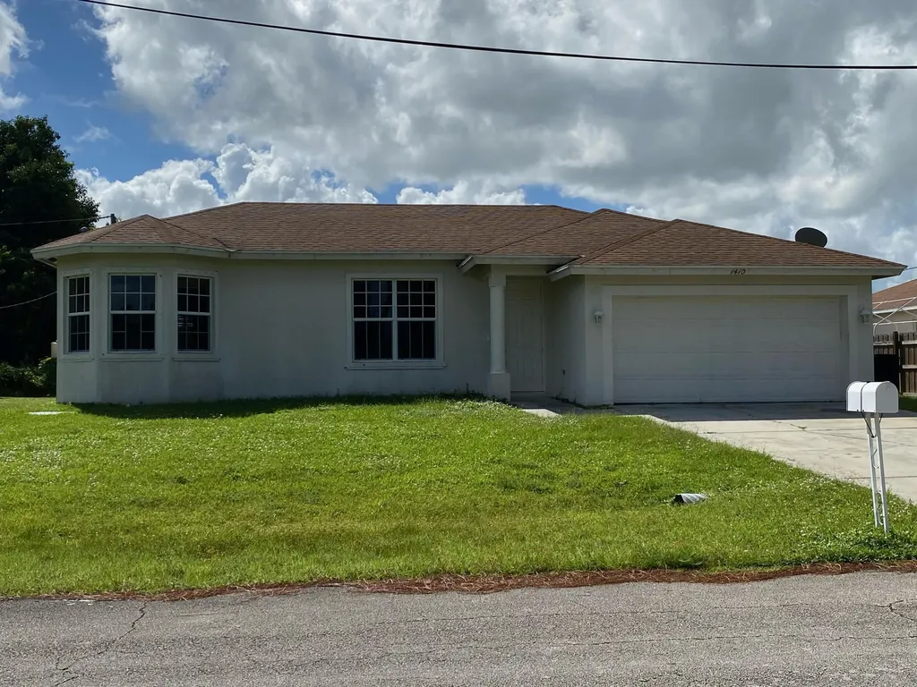 1410 SW San Sebastian Avenue Port St Lucie FL 34953