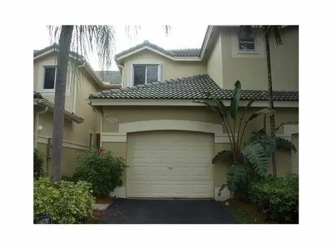 2124 Hacienda Terrace Weston FL 33327