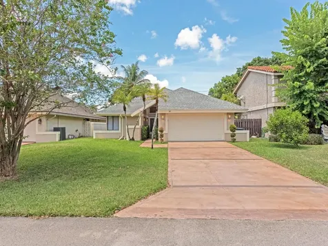 6611 Pond Apple Road Boca Raton FL 33433