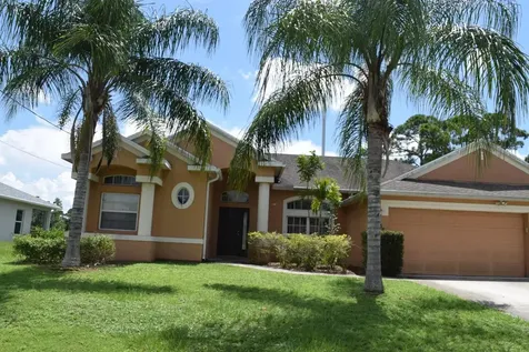 1378 SW Bellevue Avenue Port St Lucie FL 34953