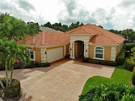 8725 Tompson Point Road Port St Lucie FL 34986