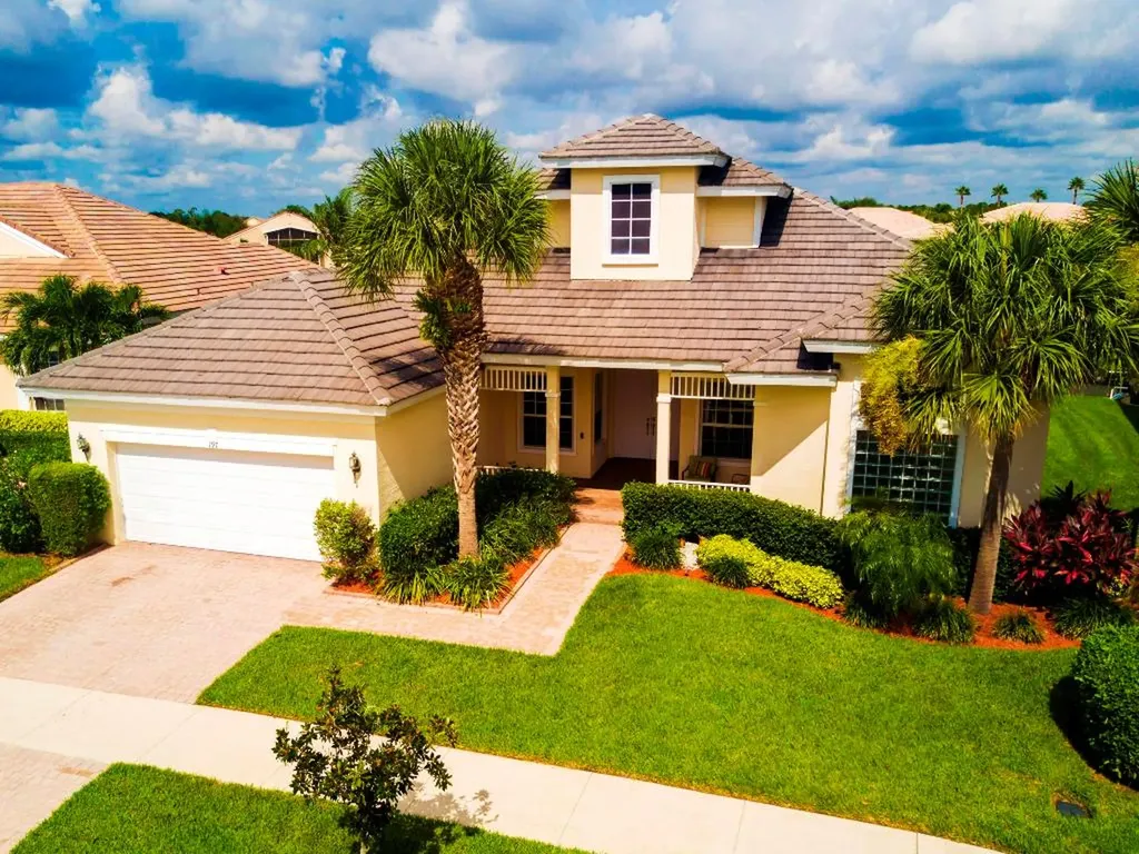 197 NW Magnolia Lakes Boulevard Port St Lucie FL 34986