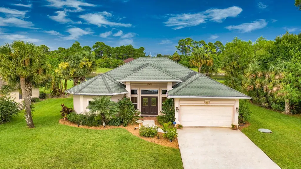 841 SW Abingdon Avenue Port St Lucie FL 34953