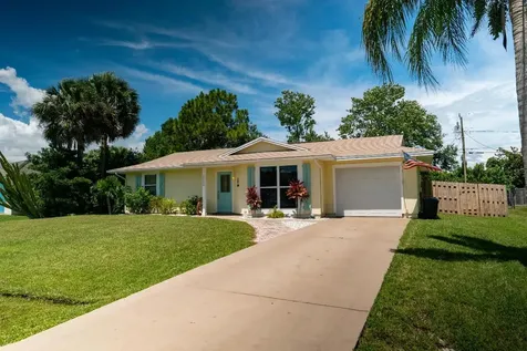 3582 SW Vollmer Street Port St Lucie FL 34953