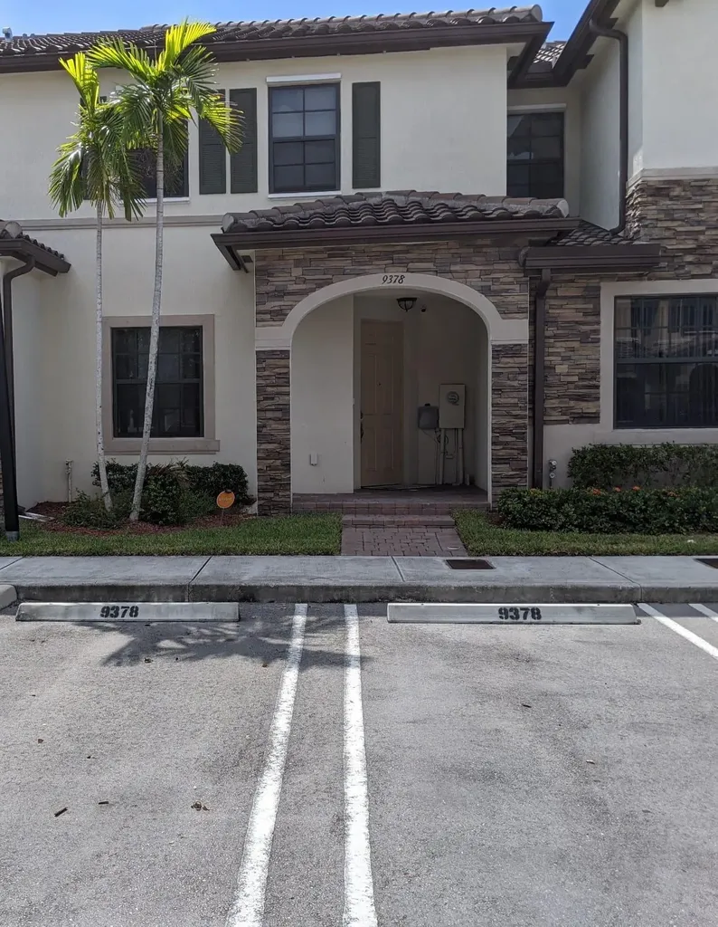 9378 W 33rd Avenue Hialeah FL 33018