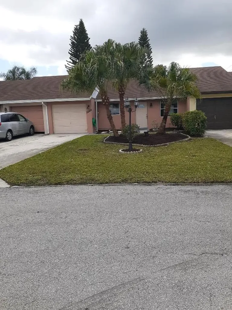 5068 Ambler Lane Lake Worth FL 33463