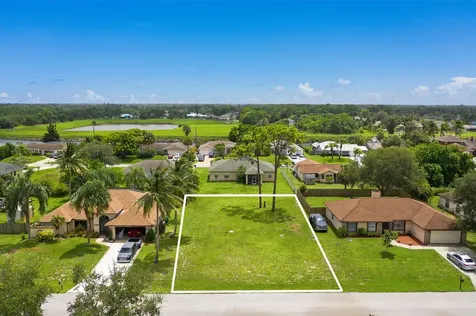 2630 SW Union Terrace Port St Lucie FL 34953