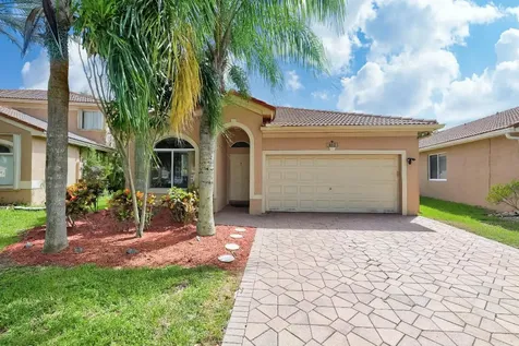 4112 Oxbow Drive Coconut Creek FL 33073