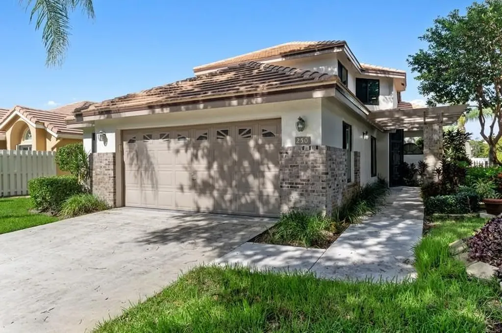 250 Sherwood Forest Drive Delray Beach FL 33445
