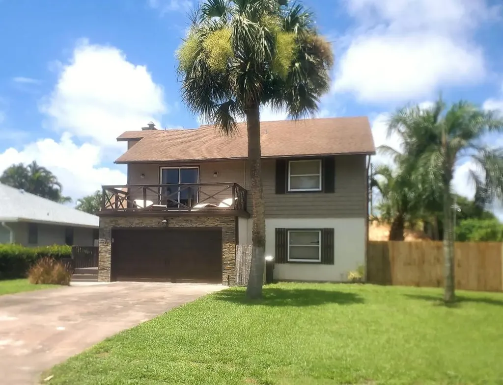 6551 Eastview Drive Lake Worth FL 33462