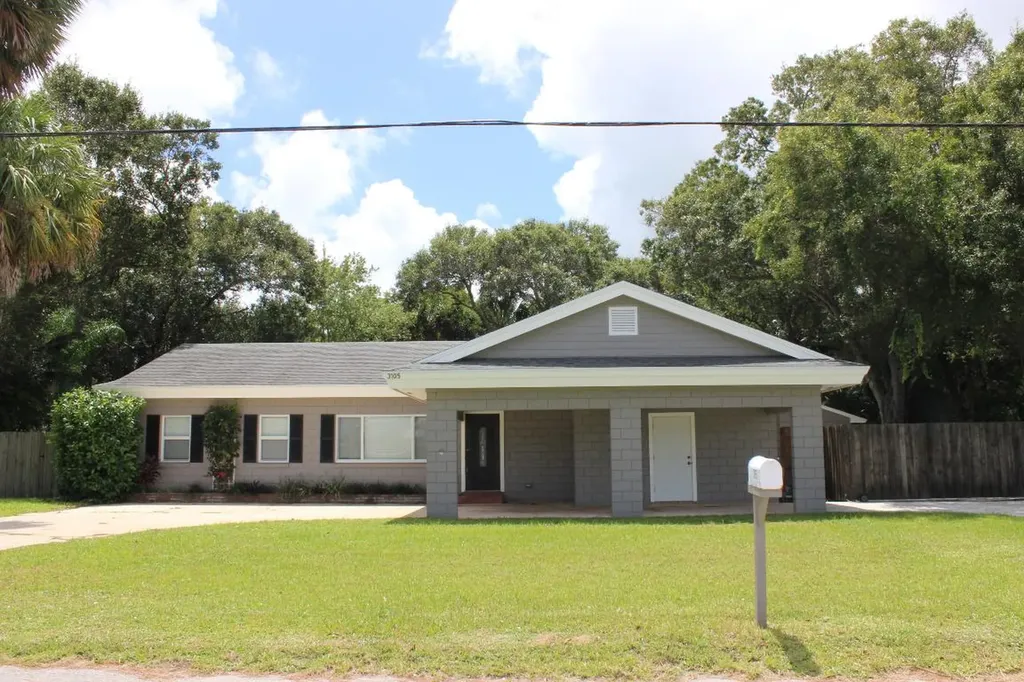 3105 Tennessee Avenue Fort Pierce FL 34947