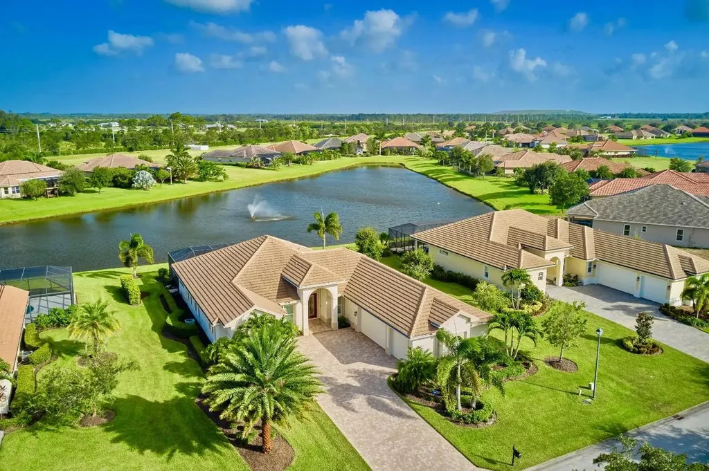 580 Stoney Brook Farm Court Vero Beach FL 32968