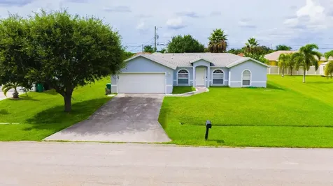 721 SW Jaslo Avenue Port St Lucie FL 34953