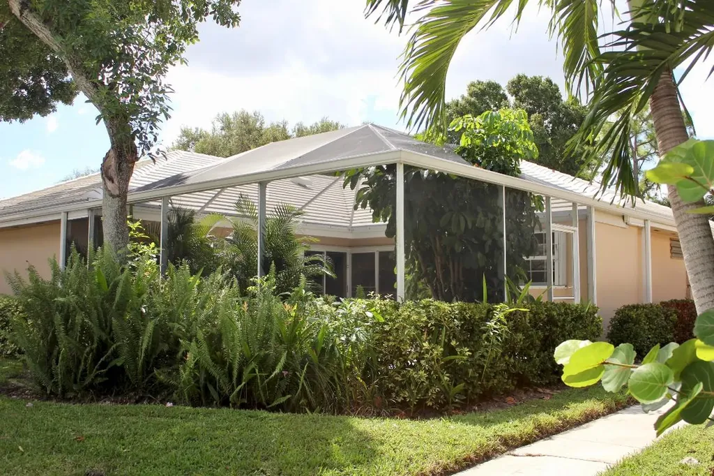 401 Sun Terrace Court Palm Beach Gardens FL 33403