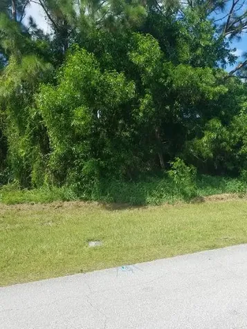 4542 NW Alsace Avenue Port St Lucie FL 34983