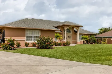5818 NW Gerald Circle Port St Lucie FL 34986
