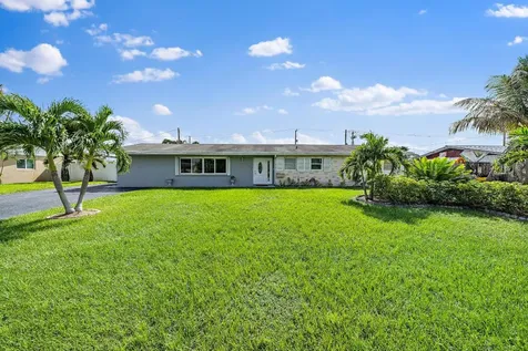 940 Woodland Avenue Haverhill FL 33415