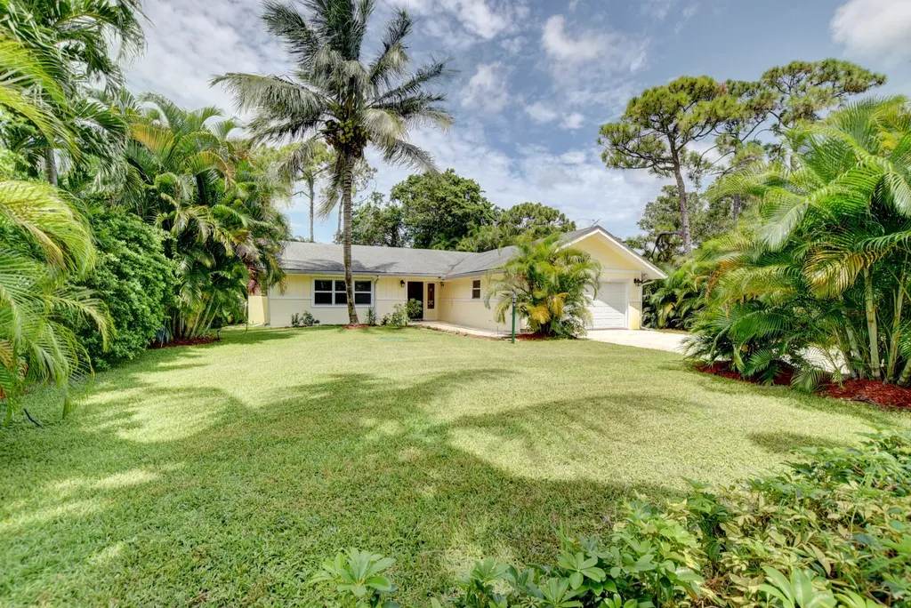 5095 Beechwood Road Delray Beach FL 33484
