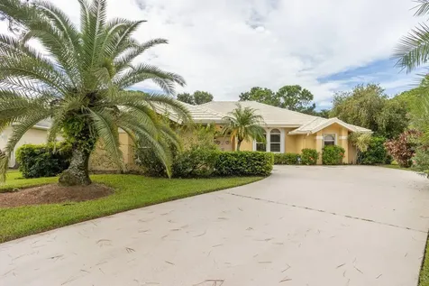 1523 SW Mockingbird Circle Port St Lucie FL 34986