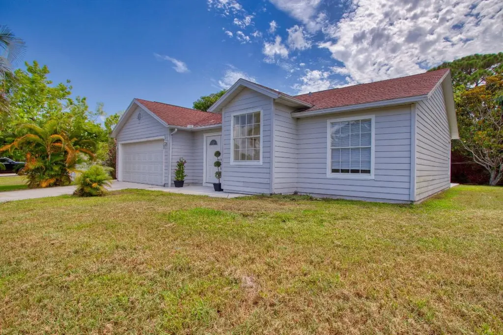 4302 SW Jaunt Road Port St Lucie FL 34953