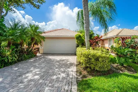 5549 Grande Palm Circle Delray Beach FL 33484