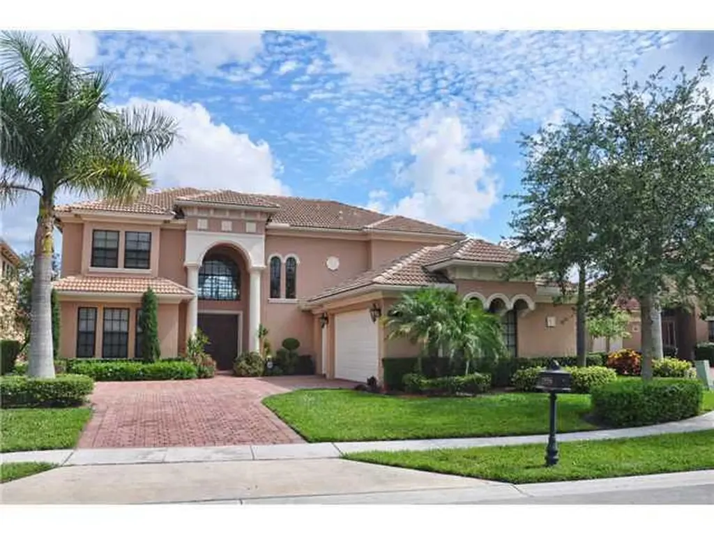 15556 Glencrest Avenue Delray Beach FL 33446